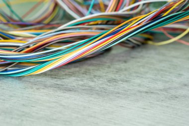 Veri iletiminin elektrik kablosu teknolojisi