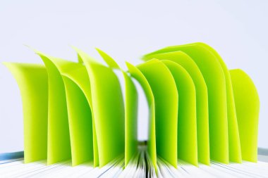 Not yer imi ile kitabı aç