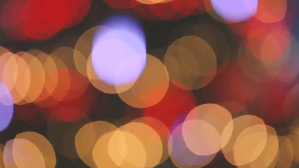 Vídeo desenfocado de luces borrosas del árbol de Navidad — Vídeos de Stock