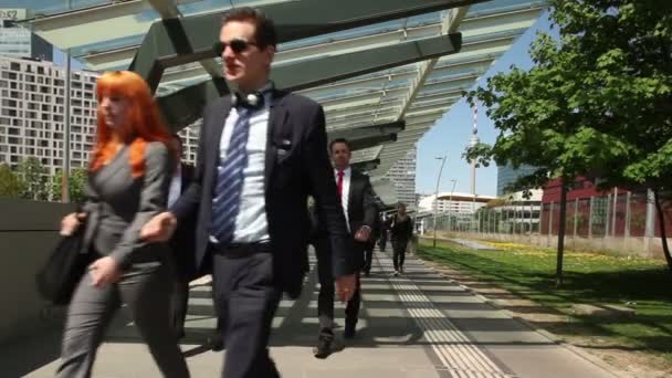 Vienna Business District. Business people go to work — Stock Video