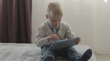 Oğlum bir şey tablet PC'de yapamaz