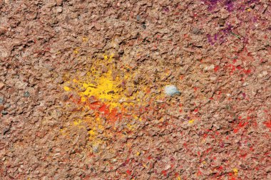 Bahar Şenliği renklerin sonra asfalt üzerinde bir eserler