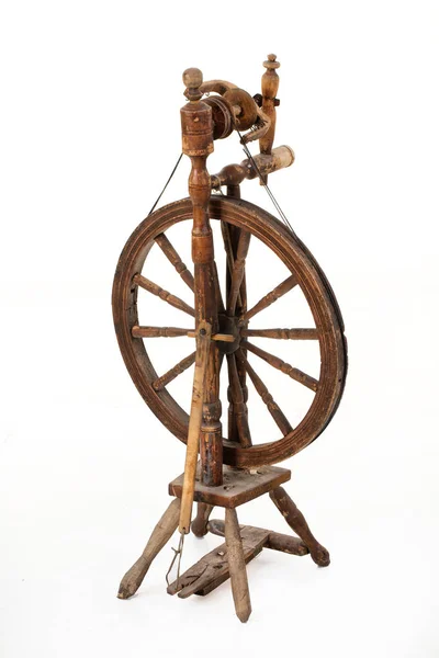 Old Spinning Wheel Isolated Studio Background — Stock Photo, Image