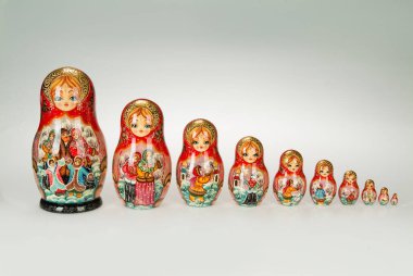 Rus Traditioanal Bebekler
