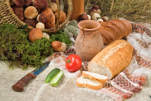 Natureza morta com pão — Fotografia de Stock