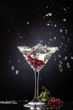 Camdaki Frenk üzümü