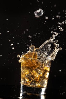 viski ve buz