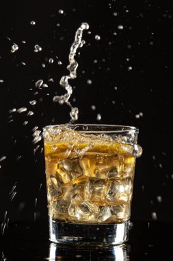 viski ve buz