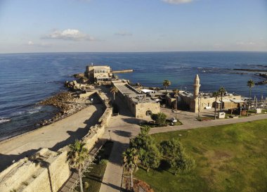 eski eserler arkeolojik park Caesaria'da