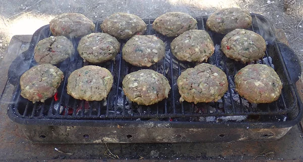 Vaření kebab jehněčí — Stock fotografie