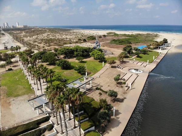 哈德拉市以西地中海沿岸的Nahal Hadera公园 — 图库照片