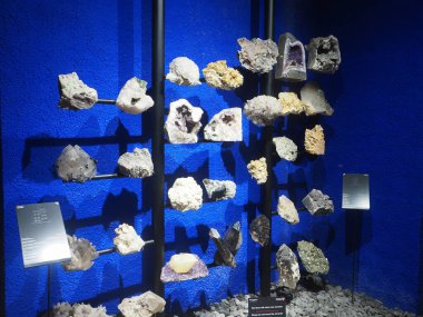 Portekiz 'in Madeira adasındaki Monte Sarayı Tropikal Bahçesi' ndeki Mineral Müzesi.