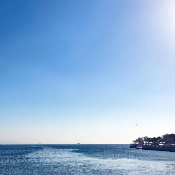 Natürlicher Hintergrund Mit Blauem Meer Und Himmel — Stockfoto