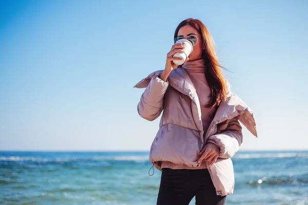 Young Woman Drinking Coffee Seashore — Stock Photo, Image