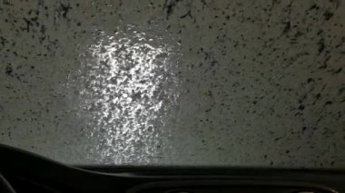Otomatik oto yıkama bir araç içinde görüldü