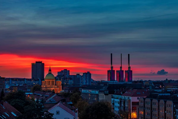 Hannover Stad Skyline Met Elektrische Pwer Station Kleurrijke Zonsondergang Hemel — Stockfoto