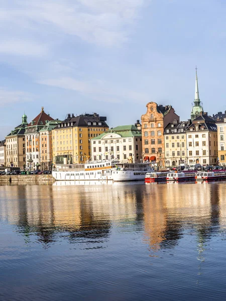 Stockholm Nappali Tetőablak Panoráma Gamla Stan Fehér Hajókkal — Stock Fotó