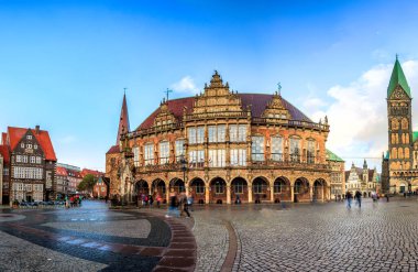 Almanya 'nın Hanseatic şehrinin merkezinde Bremen ana pazar meydanı