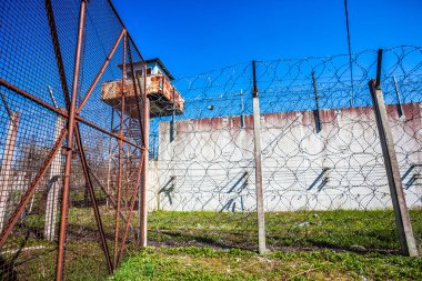 Rummu taş ocağında terk edilmiş Sovyet zaman hapishanesi, Estonya