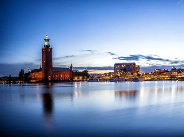 Stockholmer Sonnenuntergang Mit Rathaus Vom Riddarholmen Aus Gesehen — Stockfoto