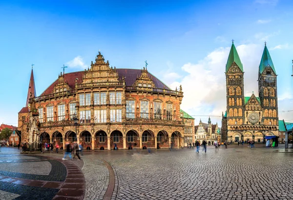 德国汉萨城中心的不来梅主要市场广场 — 图库照片