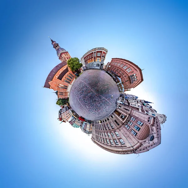 360 Gradi Piccolo Pianeta Skyline Vista Della Città Vecchia Riga — Foto Stock