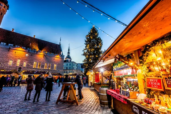 Tallinn Estonia Grudzień 2015 Tradycyjny Jarmark Świąteczny Starym Mieście Tallinie — Zdjęcie stockowe