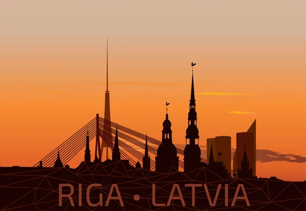 Riga Gamla stan Skyline under solnedgången — Stock vektor