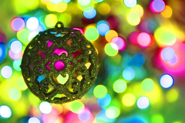 素敵な背景として装飾的なオブジェクトに色のクリスマス ライト — ストック写真