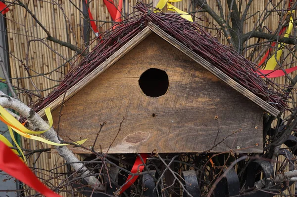 Kleines Vogelhaus Als Sehr Schöner Hintergrund — Stockfoto