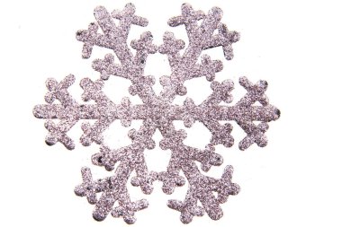 Beyaz arka plan üzerinde izole Noel ağacı süsle