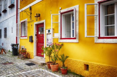 Çekya eski şehirde sokakta Cesky Krumolv