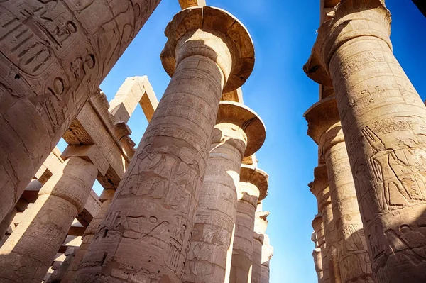 Grande Salão Hypostyle Nuvens Nos Templos Karnak Egito — Fotografia de Stock