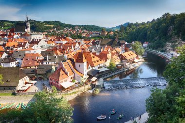 Cestky Krumlov şehri güzel görünümünden kale kule olarak 