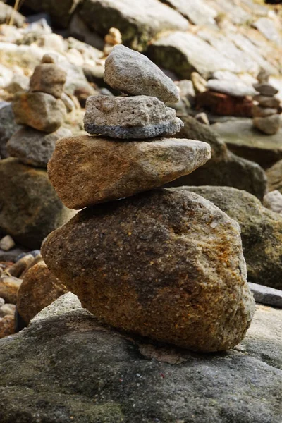 Boulder Cairn Het Forest Het Bos — Stockfoto