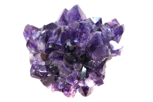 紫水晶矿物分离在白色的背景 — 图库照片