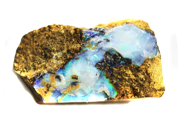 Opal Mineral Isolerat Den Vita Bakgrunden — Stockfoto