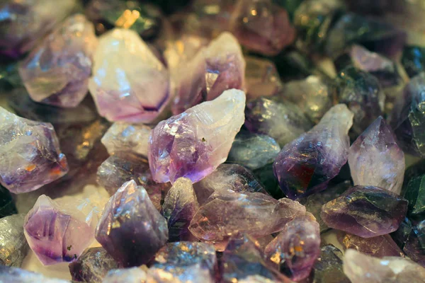 Amethyst Gem Textuur Als Mooie Natuurlijke Minerale Achtergrond — Stockfoto