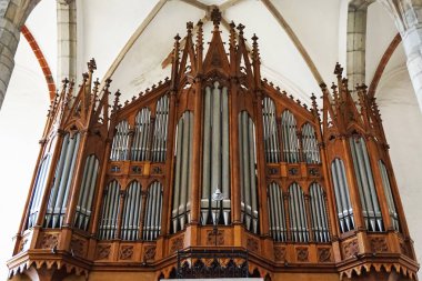 Cesky krumlov kilise iç güzel mimari olarak