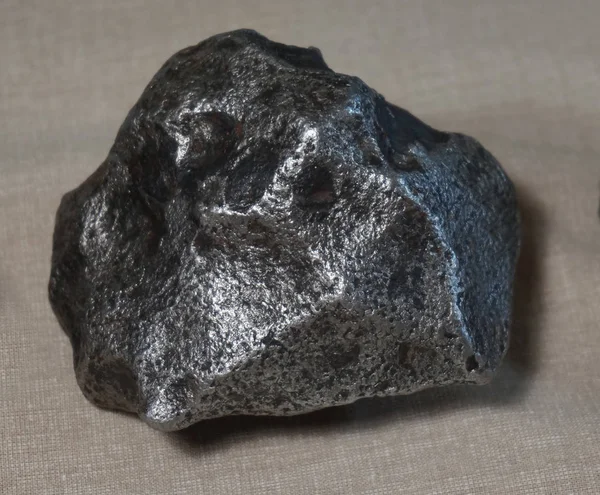 Meteoryt Metalowy Mineralnych Jako Ładny Kawałek Kosmos — Zdjęcie stockowe