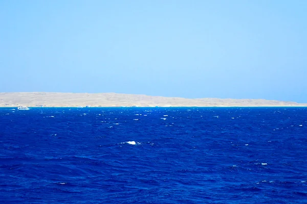 Widok z łodzi morze — Zdjęcie stockowe