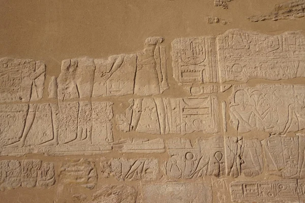 Textura hieroglifo do Egito karnak — Fotografia de Stock