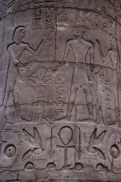 Hiëroglief textuur uit Egypte Karnak — Stockfoto