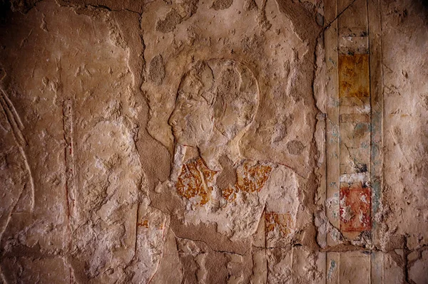 Jeroglífico en templo de la reina hatsepsut — Foto de Stock