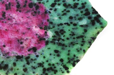 yeşil fuchsite yakut kristal