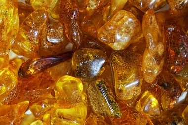 Amber mineral doku