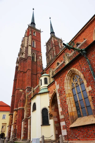 View to the Cathedral of St. John Baptist in Wroclaw — Stock Photo, Image