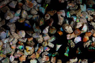 opalite mineral doku