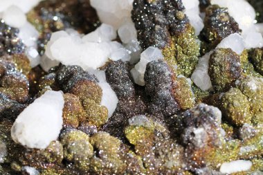 Bilinmeyen mineral doku