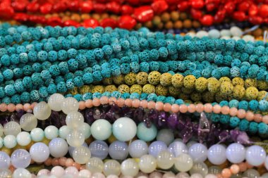 renk mineralleri ve takı doku